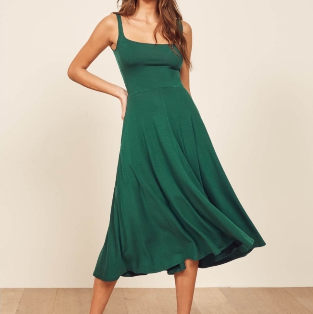 Reformation Mary maxi dress. Emerald green. Size S. HAS POCKETS.
